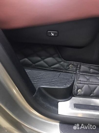 3Д ковры из экокожи на Land Cruser 200