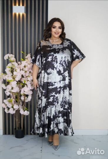Нарядное женское платье большого размера р.64