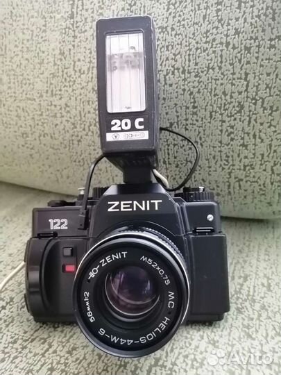 Фотоаппарат пленочный zenith 122 со вспышкой