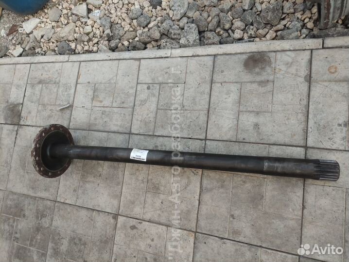 Полуось заднего моста Volvo FH FM 12 17 зубов