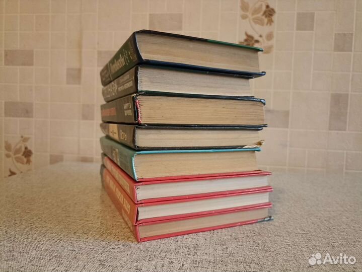 Книги детективы цена за всё