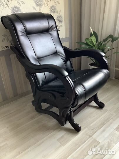 Кресло качалка маятниковое