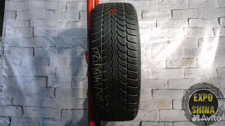 Bridgestone Blizzak LM-32 215/45 R20