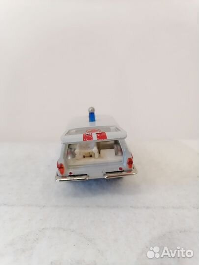 Модель автомобиля Волга 2402 СССР