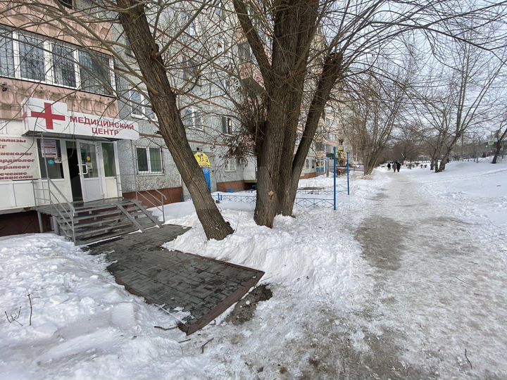 1 линия. Жилой массив. Отдельный вход