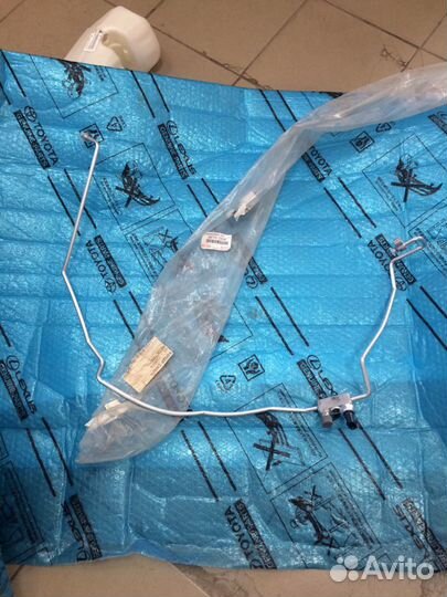 Toyota Camry 2011 - Трубка кондиционера