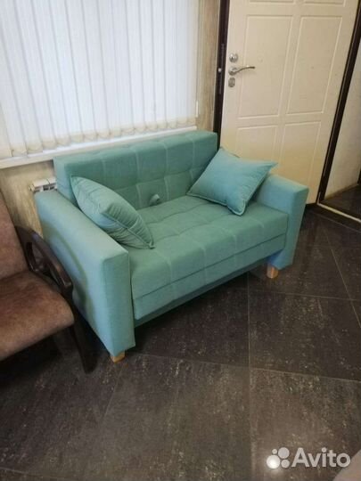 Мини диванчик