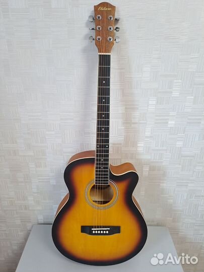 Акустическая гитара