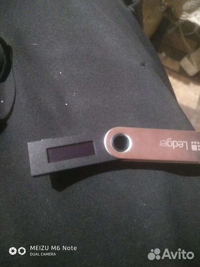 Ledger Nano S Криптокошелёк