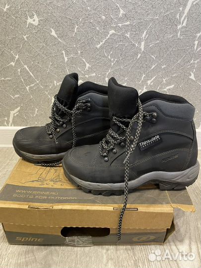 Трекинговые ботинки женские 38