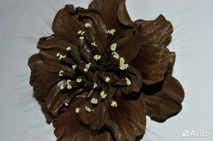 Подарок Цветы из нат.кожи