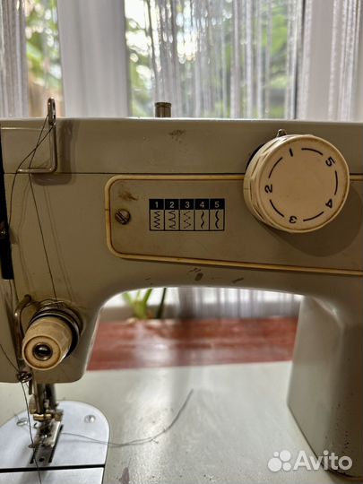 Швейная машина Подольск 142