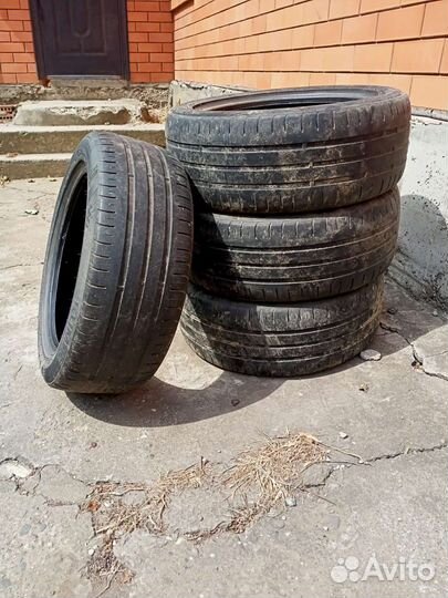 Kumho Ecsta HS51 195/50 R15