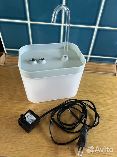 Автопоилка фонтан для кошек и собак