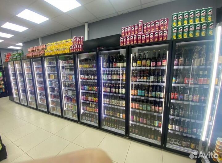 Холодильный шкаф для пива, напитков,продуктов