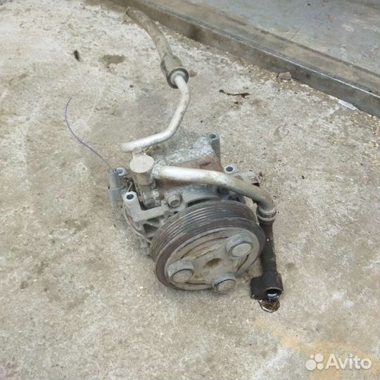 Компрессор кондиционера Mazda 6 GG