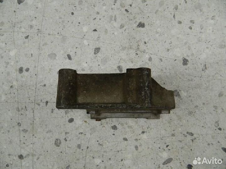 Кронштейн кондиционера Citroen Berlingo