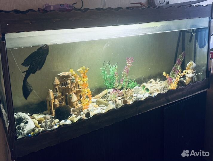 Аквариум с тумбой