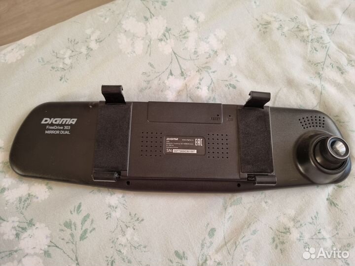 Видеорегистратор digma freedrive 303 mirror dual