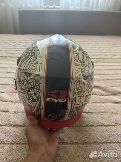 Шлем EVS