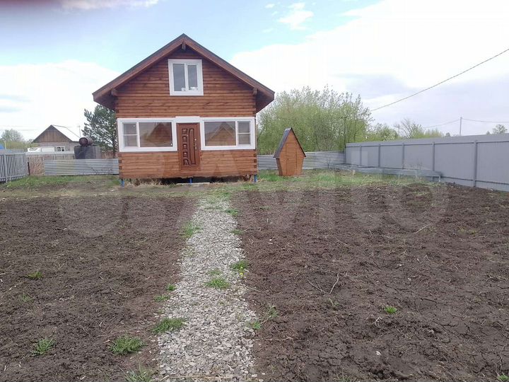 Дом 72 м² на участке 6 сот.