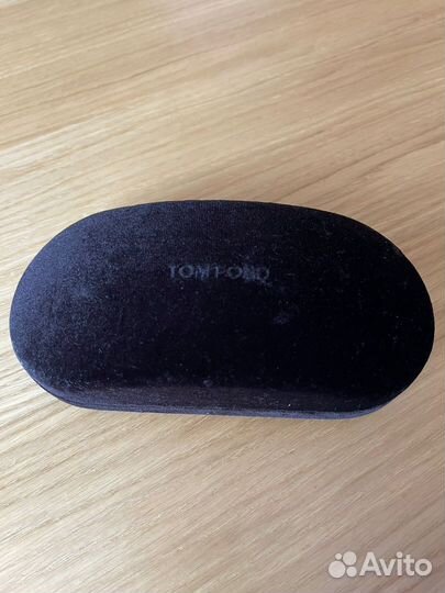 Брендовые солнцезащитные очки женские