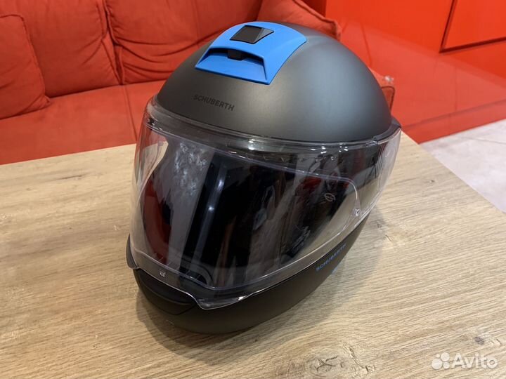 Мотошлем schuberth C4 размер S