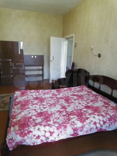 Комната 18 м² в 2-к., 3/3 эт.