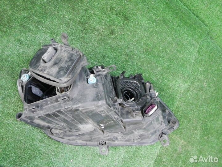 Фара левая Volkswagen Touareg