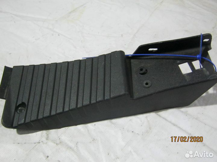 Накладка порога / XF105 (DAF) 1731553