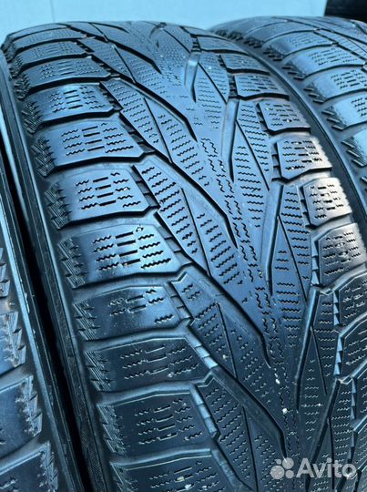 Nokian Tyres Hakkapeliitta R2 235/65 R17