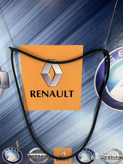 Уплотнитель зад проема двери Kia RIO 2 Лев