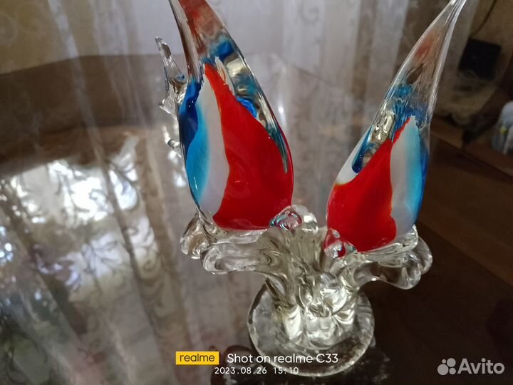 Статуэтка из стекла для интерьера