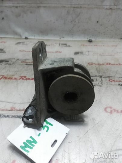 Подушка радиатора MAN LH 81062250005