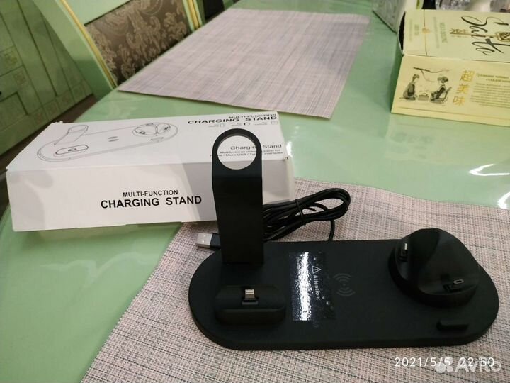 Зарядное устройство для телефона