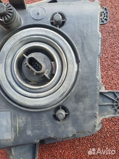 Chevrolet camaro фара лена