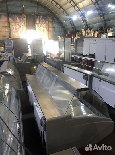 Холодильная витрина Гольфстрим Двина 2,5