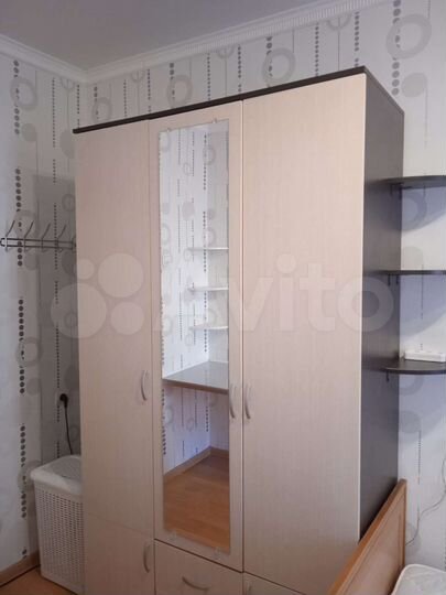 Комната 10 м² в 5-к., 2/4 эт.