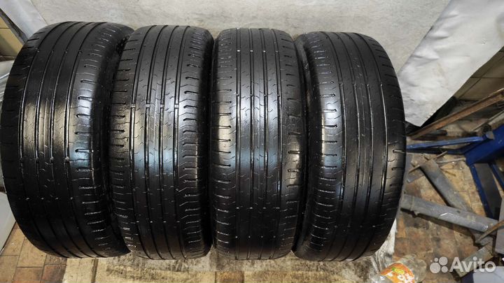 Continental ContiEcoContact 5 215/60 R17