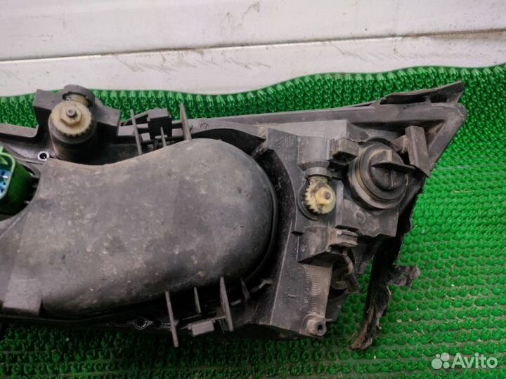 Фара передняя правая Ford Mondeo 3 cjba 2001