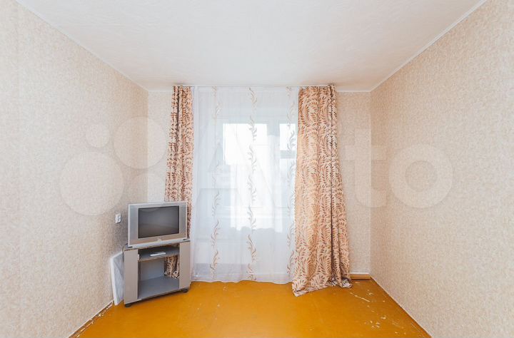 Комната 15 м² в 3-к., 4/14 эт.