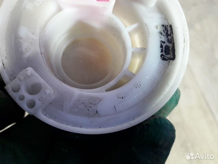 Датчик уровня топлива Mercedes W220 A2205421717