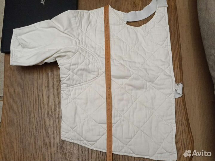 Фехтование. Наплечник