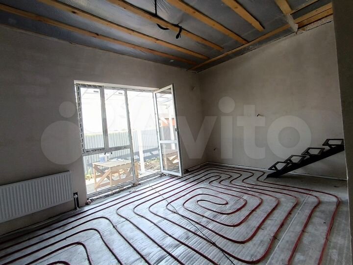 Коттедж 145 м² на участке 4 сот.