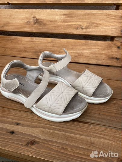 Босоножки натуральная кожа