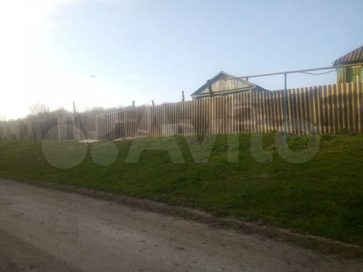 Дом 40 м² на участке 50 сот.