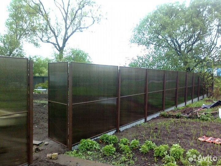 Забор из поликарбоната