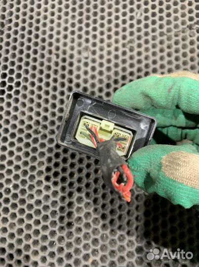 Реле центрального замка Кайрон SsangYong Kyron