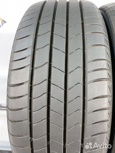 Kumho Ecsta HS51 215/55 R18 98T