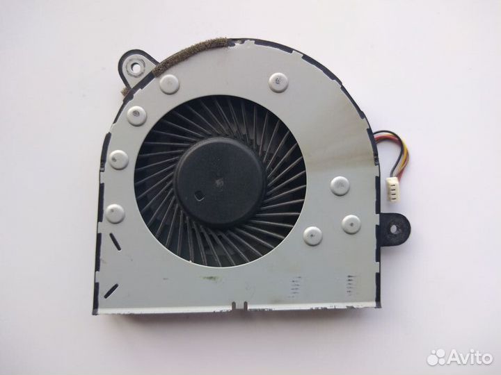 Вентилятор для ноутбука DC28000DAF0